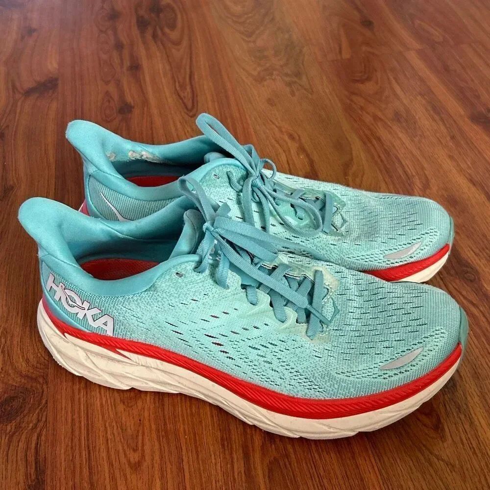 Hoka one Clifton turquoise sneakers size 8.5